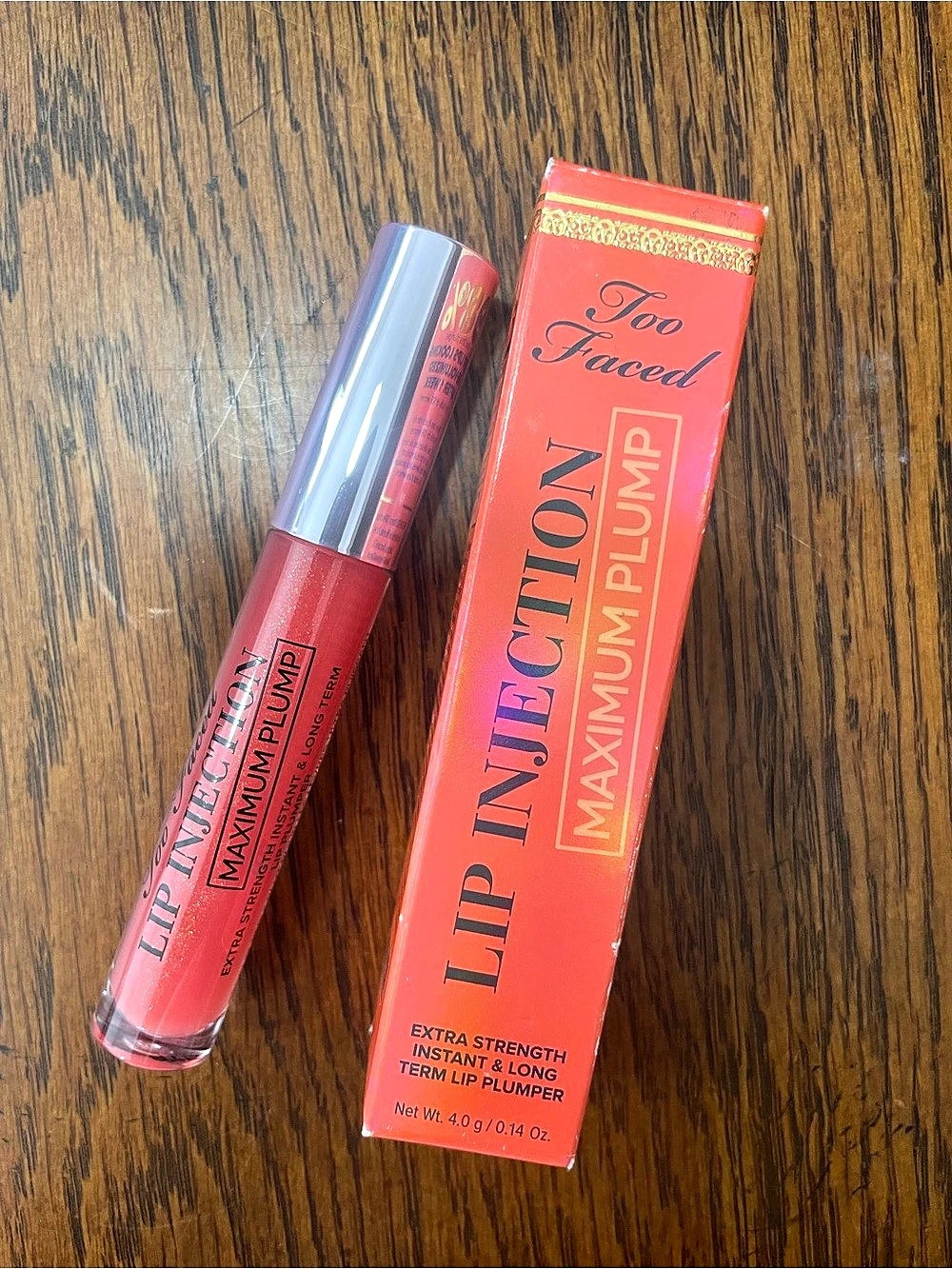 Too Faced Lip Injection Maximum Plump Extra Strength Lip Plumper (Creamsicle